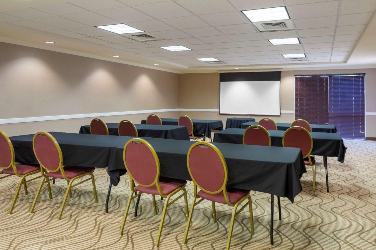 Comfort Suites Ontario Airport Convention Center Bagian luar foto