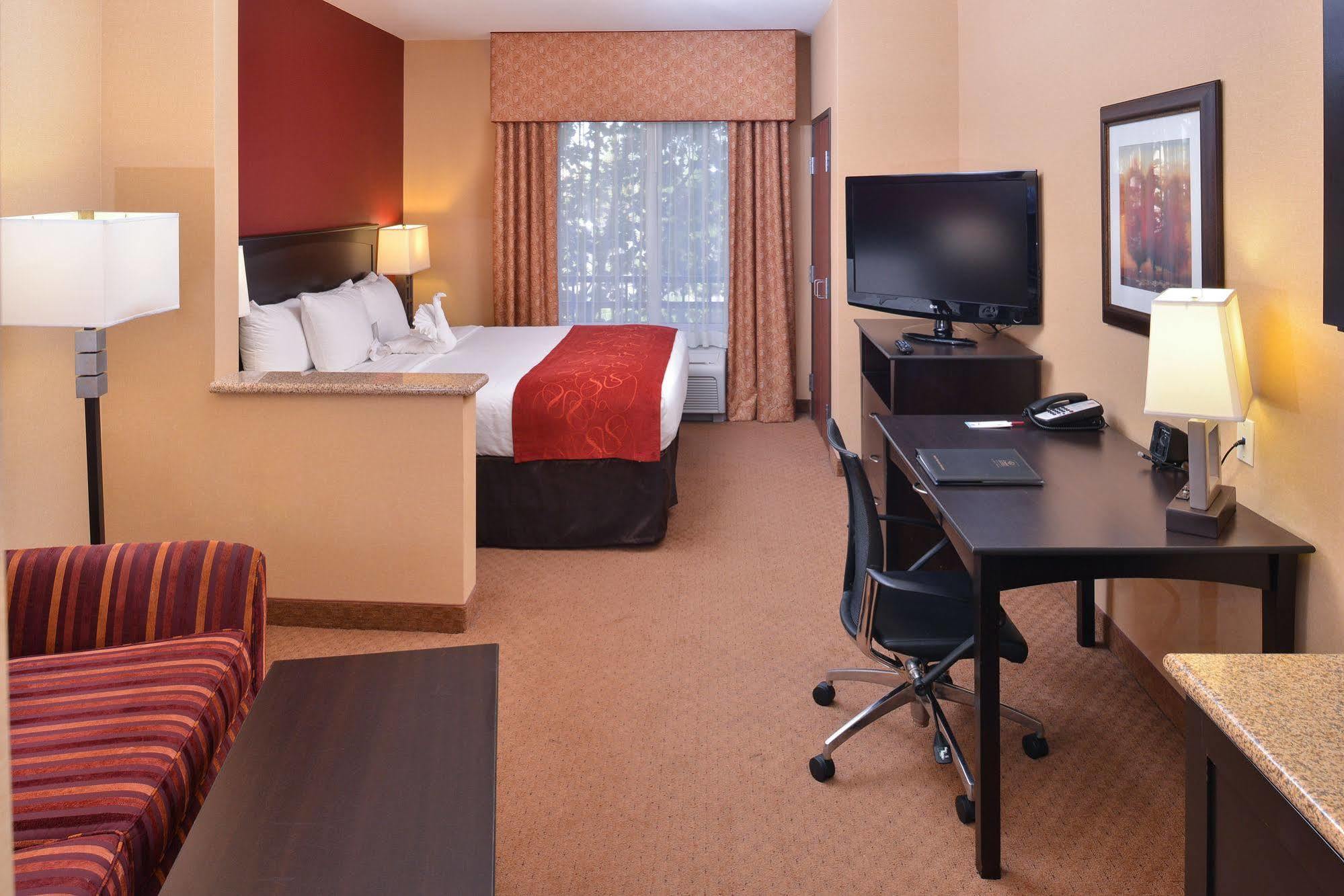Comfort Suites Ontario Airport Convention Center Bagian luar foto